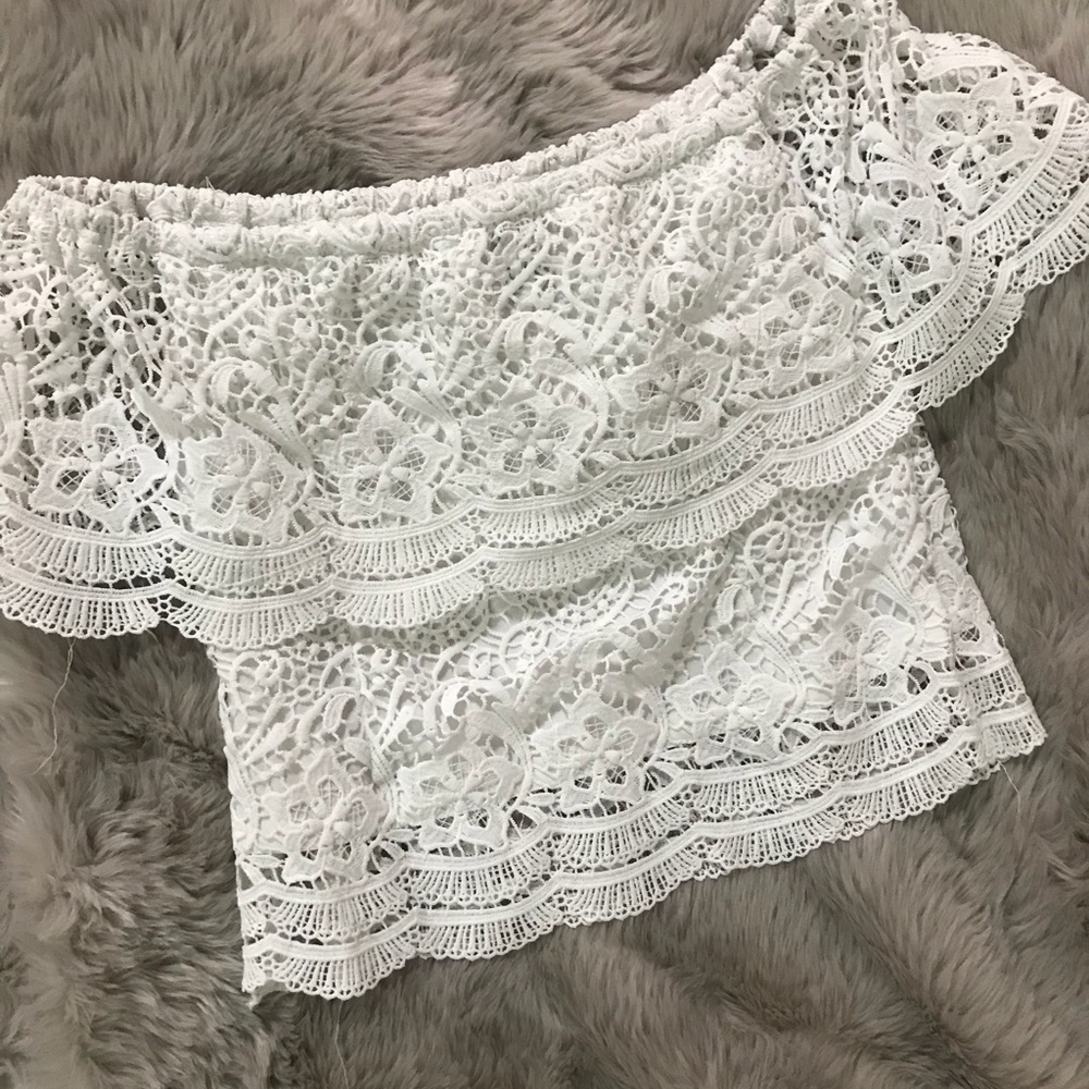 Crochet Off the Shoulder Crop